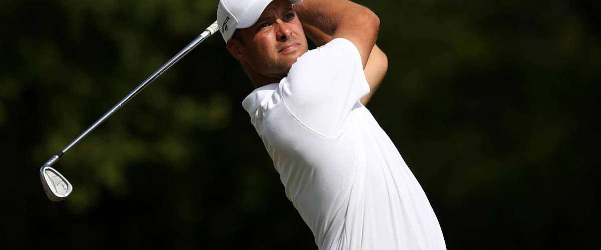 Wallis wins PGA Sandwich Links Championship