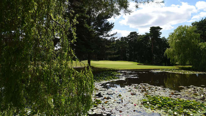 Nominate Surrey's Signature Golf Holes