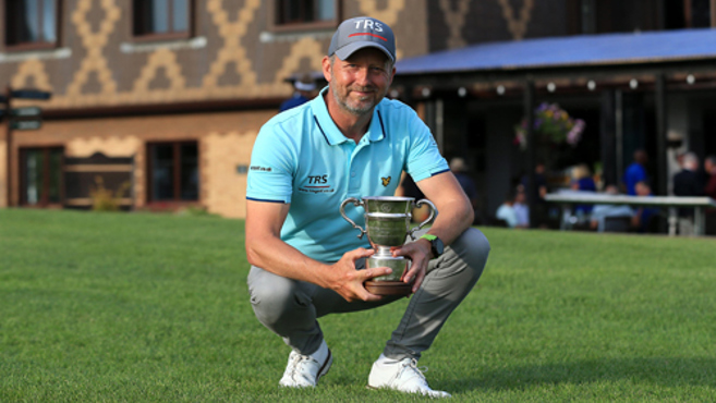 Stirred but unshaken – Bond holds firm at West Essex