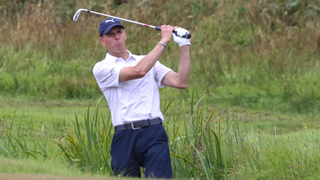 England's Howell has the wind in his sails