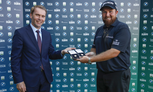Shane Lowry awarded the Tooting Bec Cup trophy