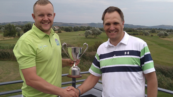 Total Triumph for Ross Langdon at Brean