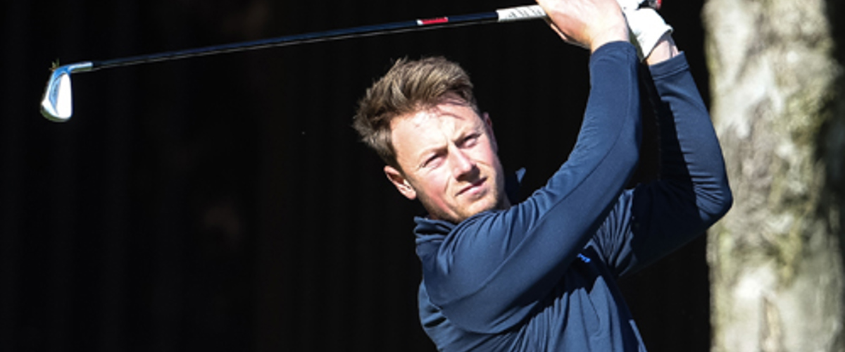 Pacesetting Northamptonshire duo play their ace