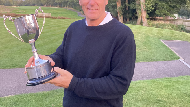 Stubbington triumphs in Masters Championship