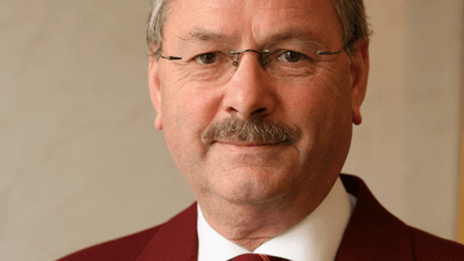 Dr Phil Weaver OBE - Funeral Arrangements