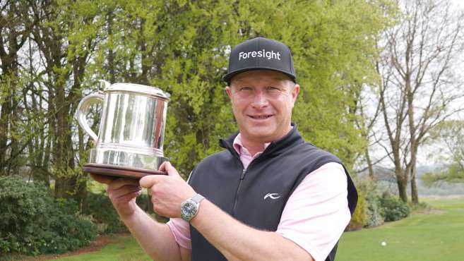 Hutcheon holds off challengers to prevail at PGA Play-Offs
