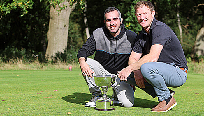 Lancashire pair make it a red rose day